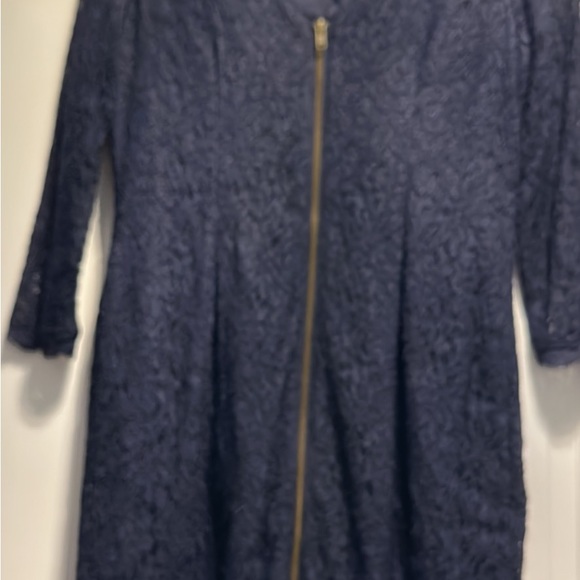 Lace Dress - Picture 3 of 5